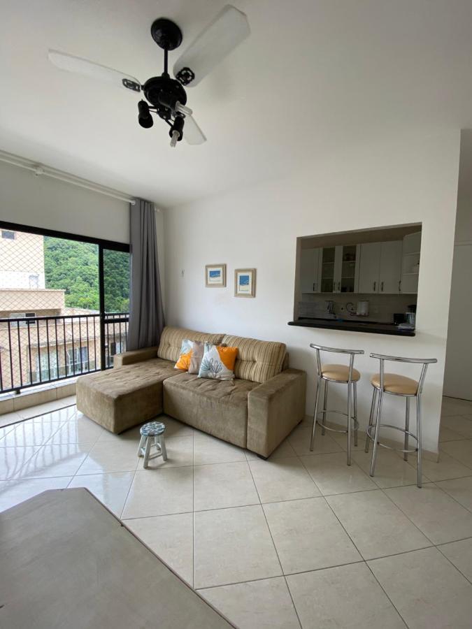 Apartamento Apartamento 61 - Praia Da Enseada - *